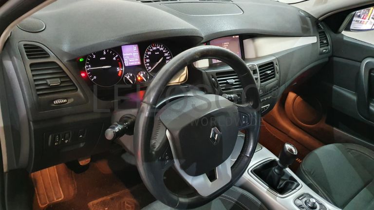 Renault Laguna 2.0DCI · Ano 2008