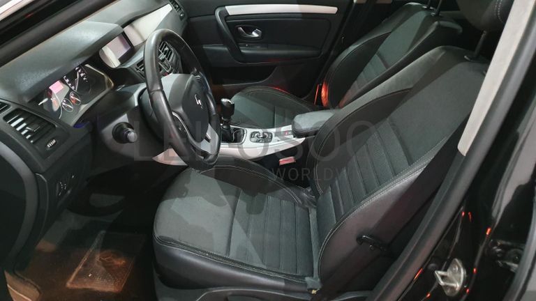 Renault Laguna 2.0DCI · Ano 2008