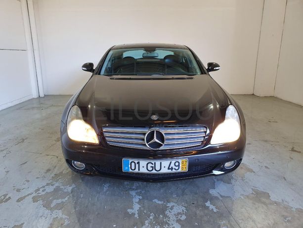 Mercedes-Benz CLS 320 3.0 CDI · Ano 2007