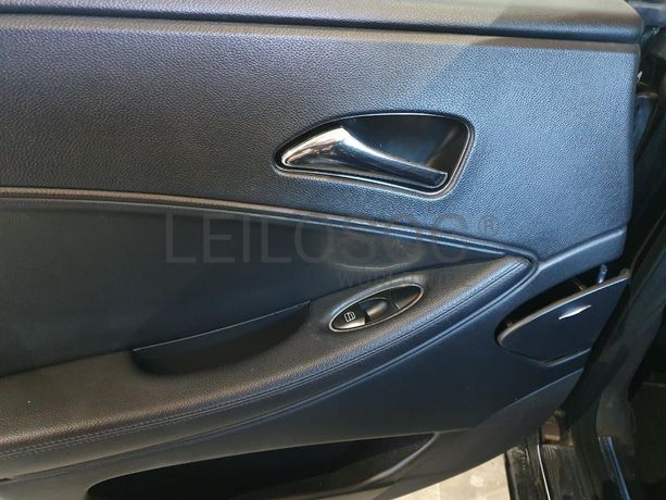 Mercedes-Benz CLS 320 3.0 CDI · Ano 2007
