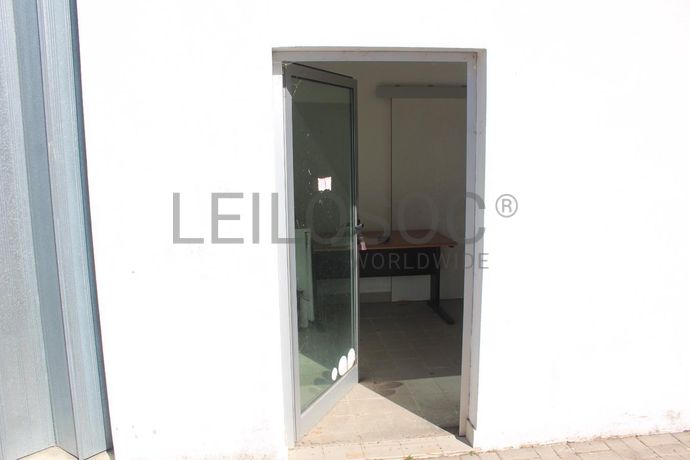 Totalidade: Lotes 1 a 5 · Lojas · Escritórios