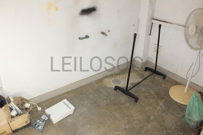 Totalidade: Lotes 1 a 5 · Lojas · Escritórios