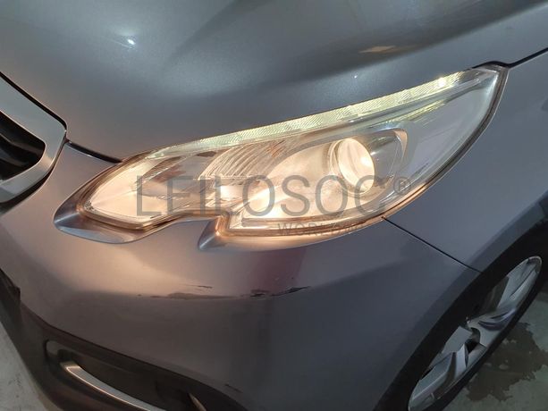Peugeot 2008 1.4 HDI · ANO 2014