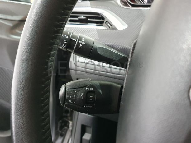 Peugeot 2008 1.4 HDI · ANO 2014