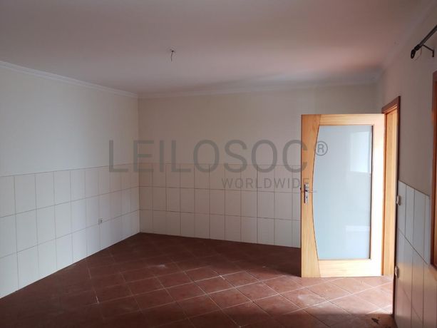 Moradia V4 · Santo Tirso