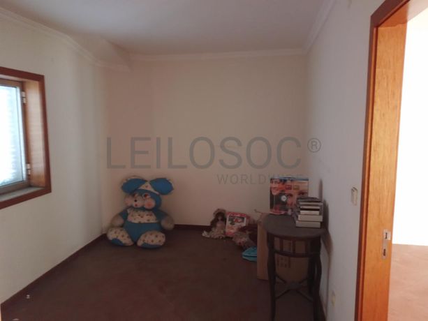 Moradia V4 · Santo Tirso