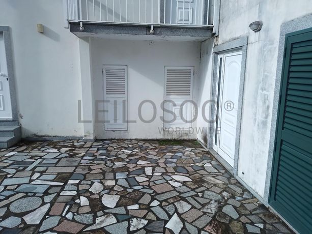 Moradia V4 · Santo Tirso