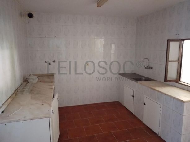 Moradia V4 · Santo Tirso