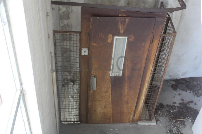 Unidade Industrial + Terreno · Vila Franca de Xira