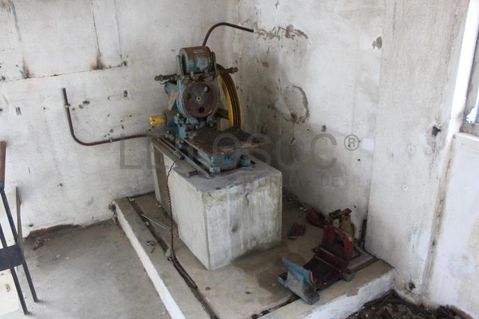 Unidade Industrial + Terreno · Vila Franca de Xira