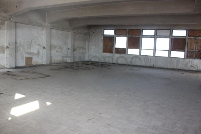 Unidade Industrial + Terreno · Vila Franca de Xira