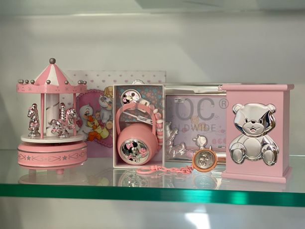 Mealheiro + Moldura de Bebé + Porta-chupetas + Caixa de Música + Álbum de Fotografias