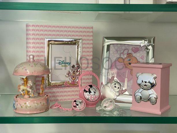 Mealheiro + Moldura de Bebé + Porta-chupetas + Caixa de Música + Álbum de Fotografias