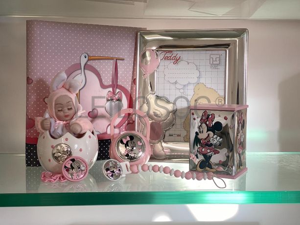 Mealheiro + Moldura de Bebé + Porta-chupetas + Caixa de Música + Álbum de Fotografias