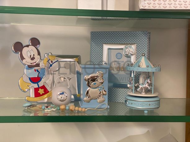 Mealheiro + Moldura de Bebé + Porta-chupetas + Caixa de Música + Álbum de Fotografias