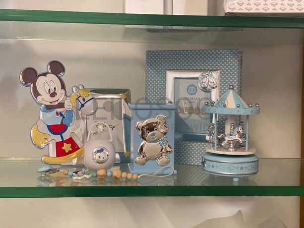 Mealheiro + Moldura de Bebé + Porta-chupetas + Caixa de Música + Álbum de Fotografias