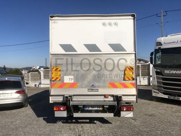 Mitsubishi Canter 7C18 com Plataforma Elevatória · Ano 2012