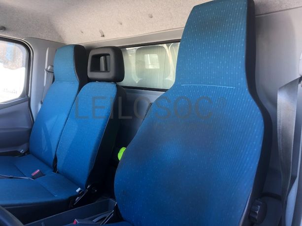 Mitsubishi Canter 7C18 com Plataforma Elevatória · Ano 2012