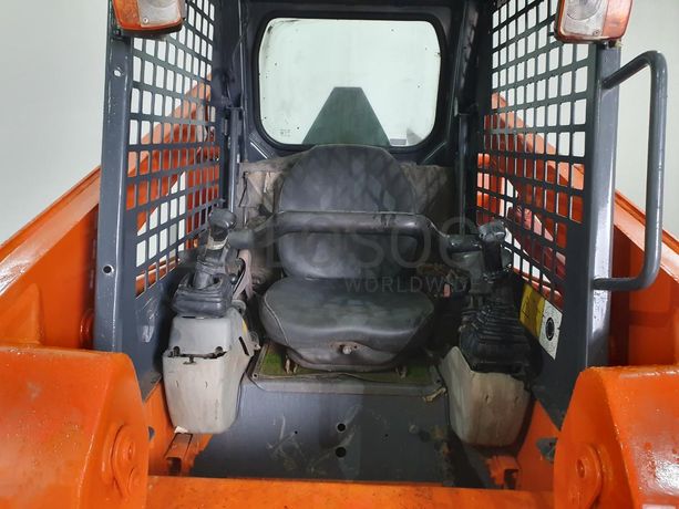 Mini Pá Carregadora Doosan 440 PLUS · Ano 2010