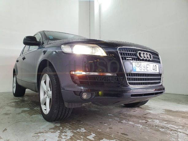 Audi Q7 3.0 TDI quattro · Ano 2007