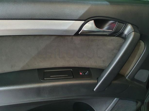 Audi Q7 3.0 TDI quattro · Ano 2007