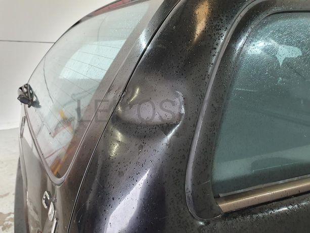 Mercedes-Benz E220 2.2 CDI · Ano 2000