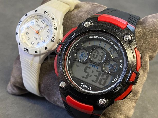 Relógios CELSUS e TEKDAY