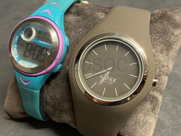 Relógios ALFEX e Sem Marca