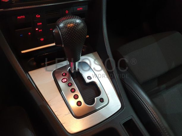 Audi A4 Cabrio 2.0 TDI · Ano 2007