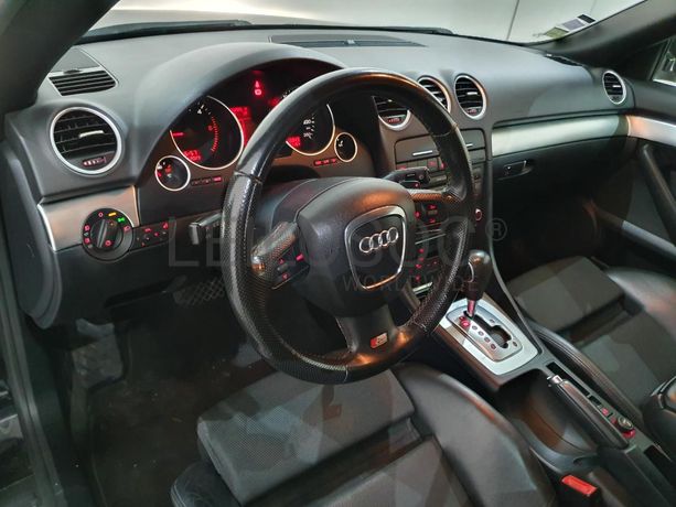 Audi A4 Cabrio 2.0 TDI · Ano 2007