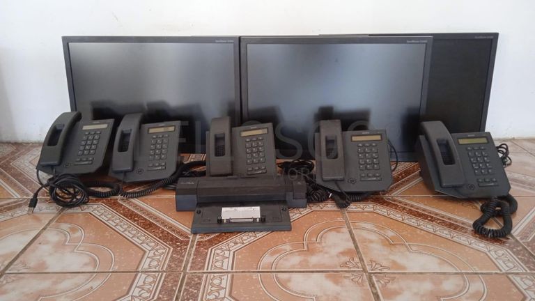 Material Informático ·