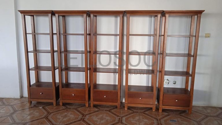 Mobiliário de escritório ·