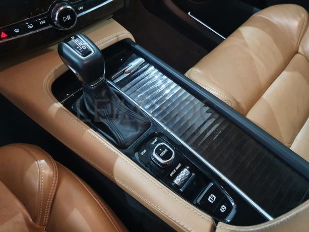 Volvo XC90 D5 INSCRIPTION AWD