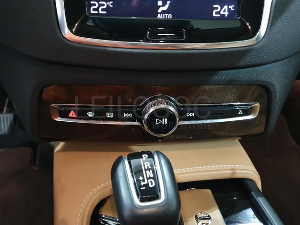 Volvo XC90 D5 INSCRIPTION AWD