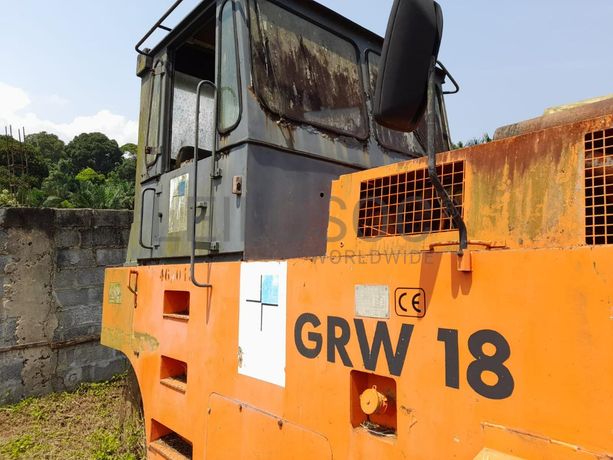 SÃO TOMÉ - Equipamentos para Construção Civil e Ferramentaria