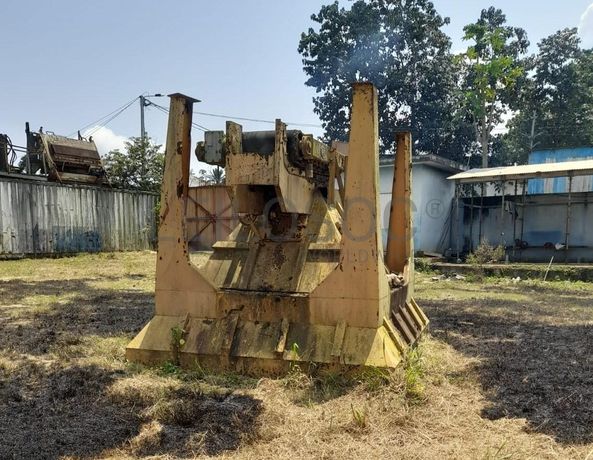 SÃO TOMÉ - Equipamentos para Construção Civil e Ferramentaria