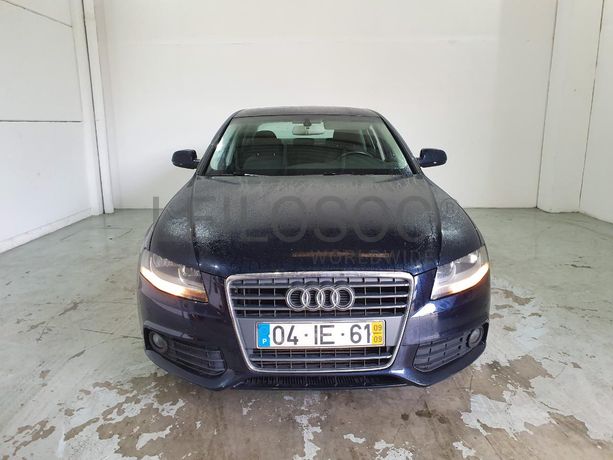 Audi A4 2.0 TDI · Ano 2009