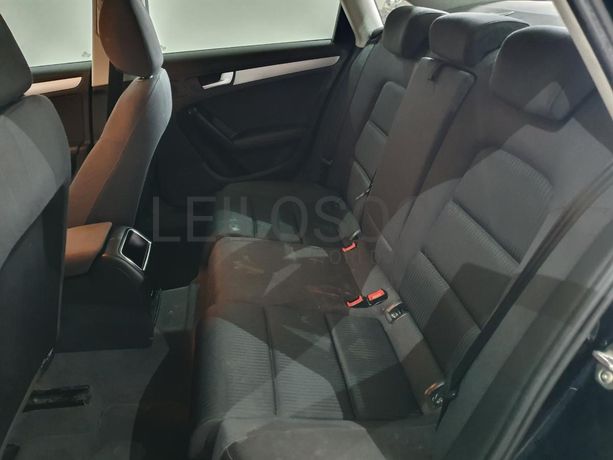 Audi A4 2.0 TDI · Ano 2009