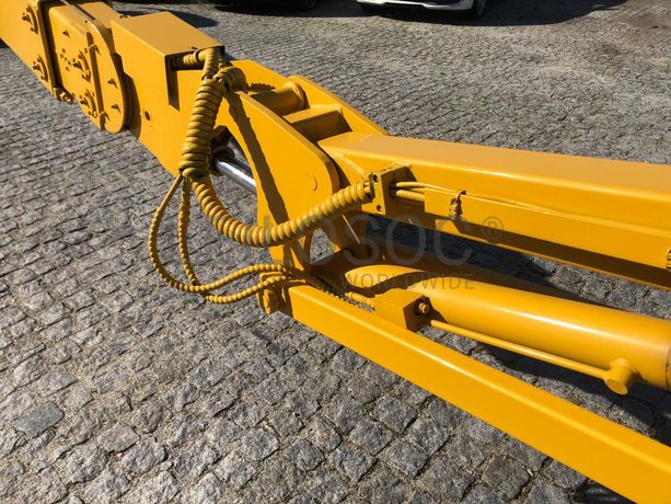 Plataforma Elevatória Haulotte HA 25 TPX · Ano 2007