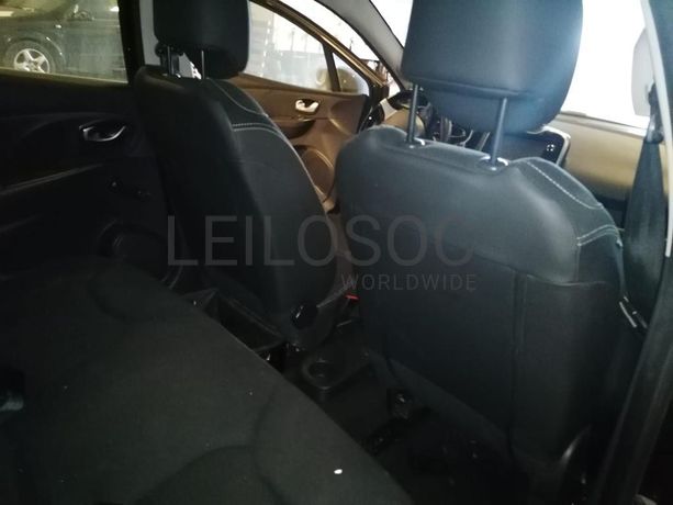 Renault Clio 1.5DCI · Ano 2015