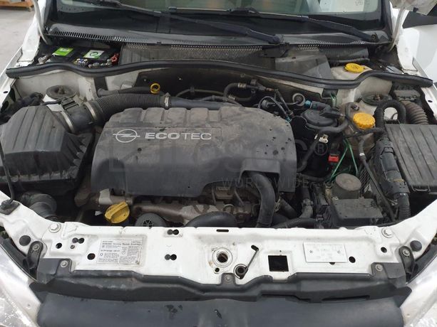 Opel Combo 1.3CDTI 16V · Ano 2008