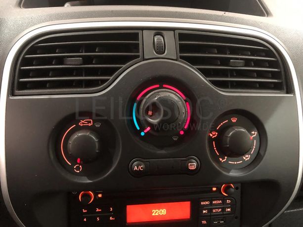 Renault Kangoo · 3 Lugares · Ano 2020