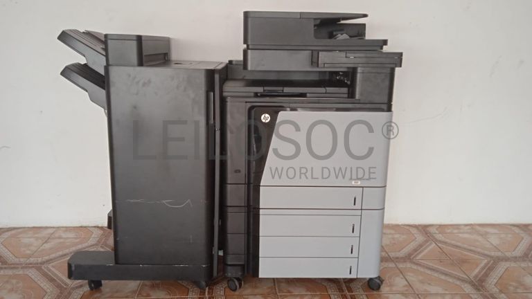 Material Informático ·