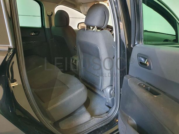 Peugeot 3008 1.6 BlueHDI · Ano 2015