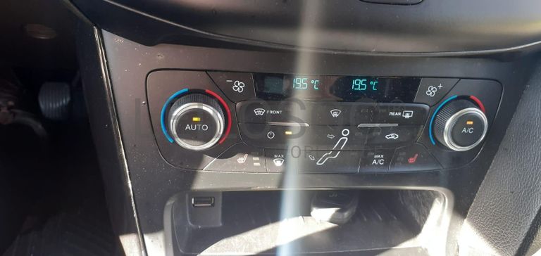 Ford Focus 1.5TDCI · Ano 2016