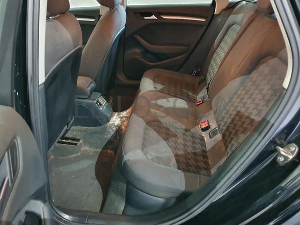 Audi A3 1.6 TDI · Ano 2014