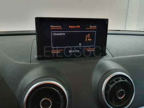 Audi A3 1.6 TDI · Ano 2014