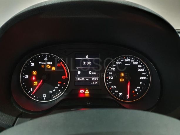 Audi A3 1.6 TDI · Ano 2014