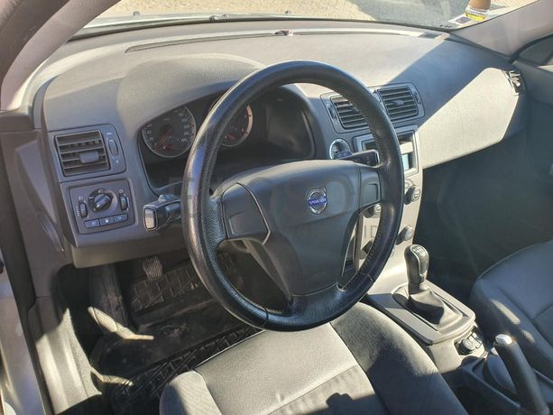 Volvo V50 2.0D · Ano 2005