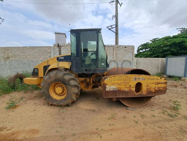 Cilindro Caterpillar CS583 · Viana